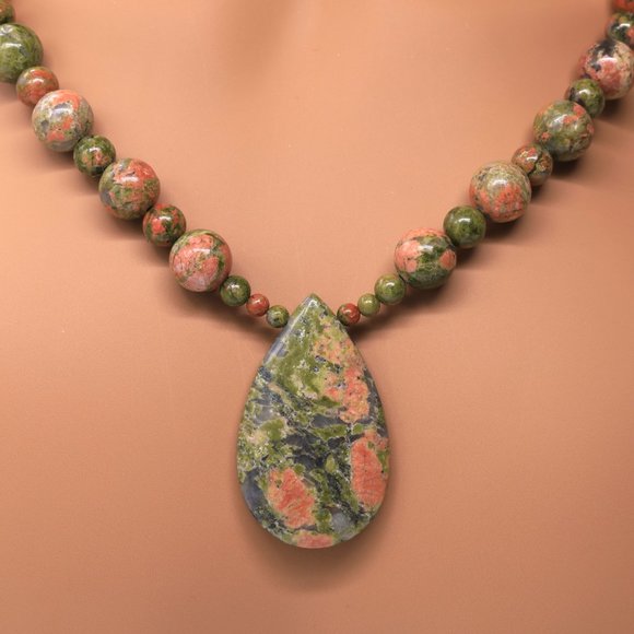 🎉Host Pick🎉 Natural Unakite Necklace 3 Piece Set. - Picture 3 of 7